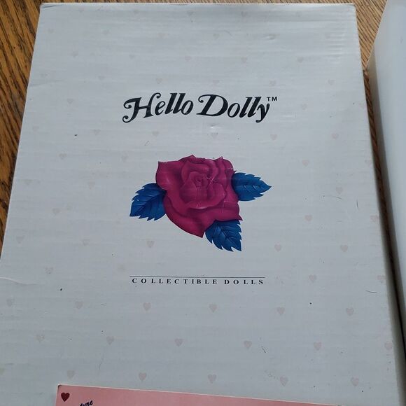 Vintage 1992 Hello Dolly "Hayley" Porcelain Doll | 19" | Like New in Box - Picture 2 of 5
